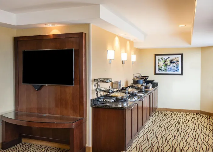 Hotel Marriott Center 4*