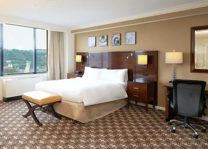Marriott Center Hotel 4*