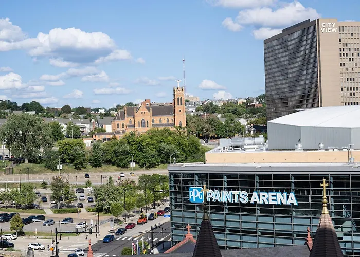 Marriott Center Hotel