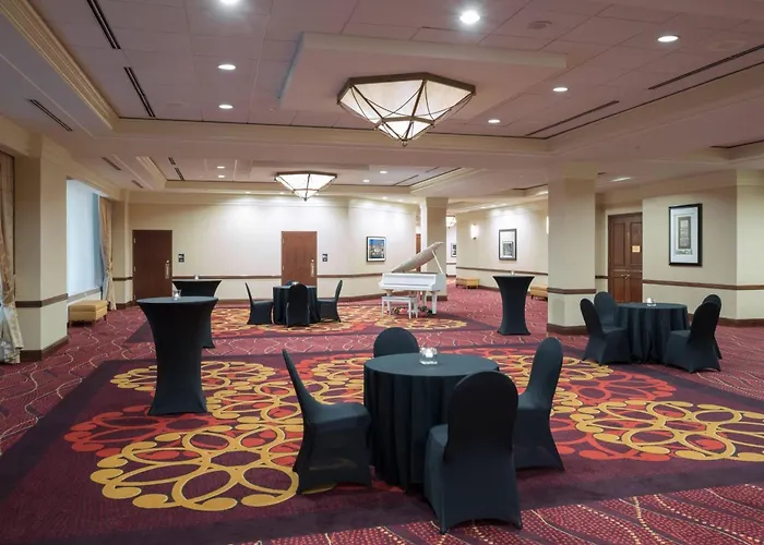 Marriott Center Hotel